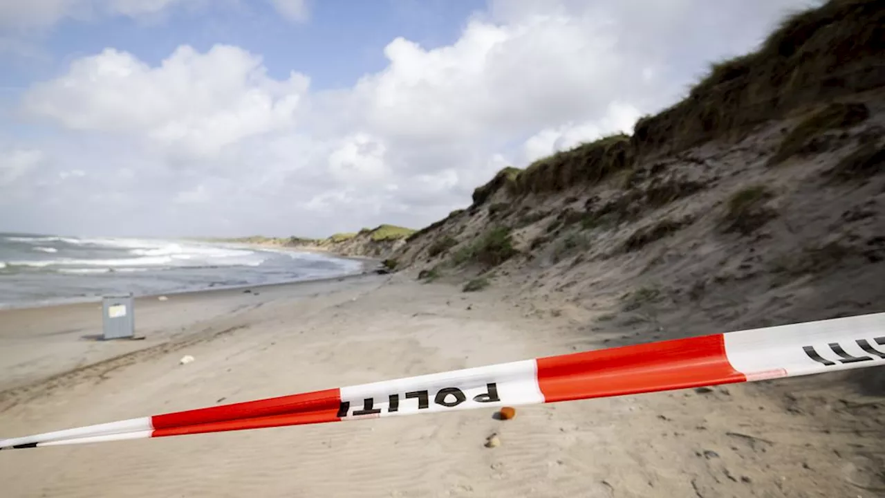 Duitse kinderen dood na instorten kuil in duinen Denemarken