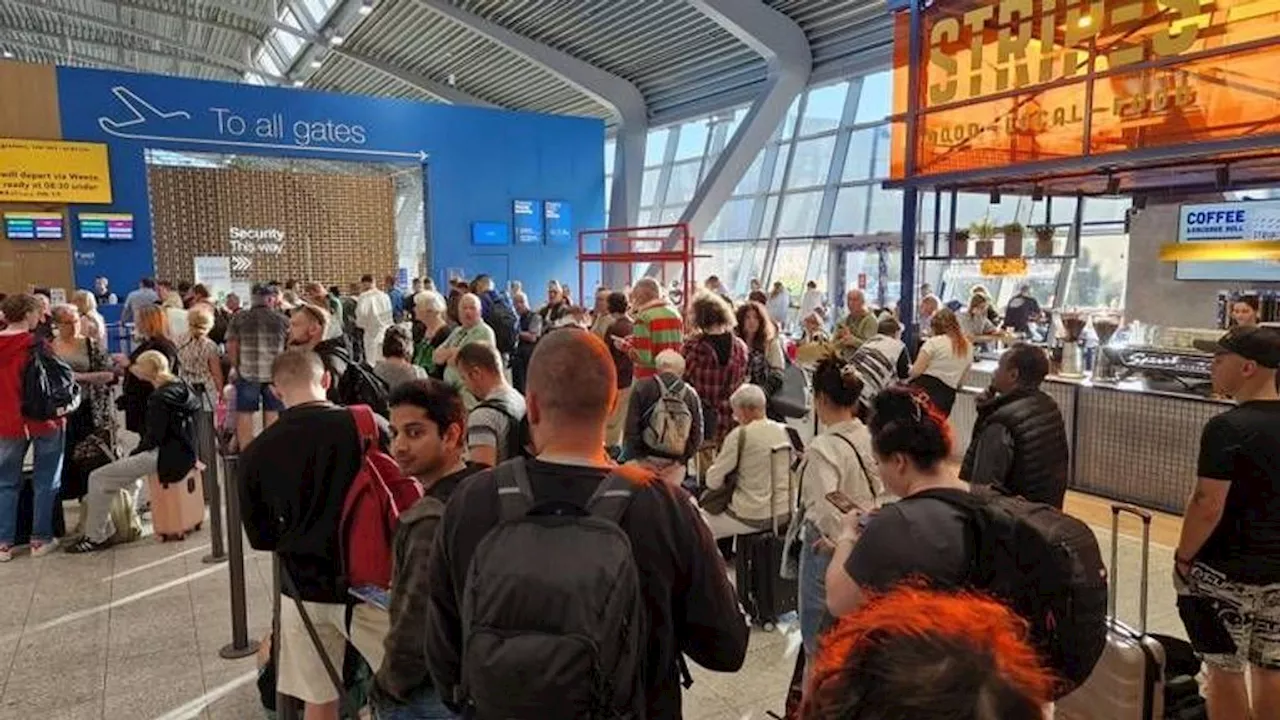 Geen vliegverkeer op Eindhoven Airport door storing bij Defensie