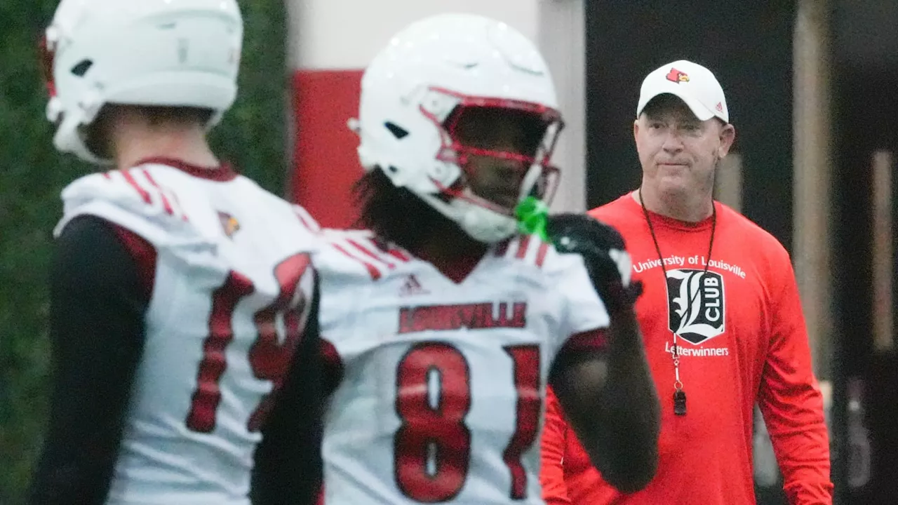 Jeff Brohm Expecting Louisville Football's Offense to Operate at a 'High Level'