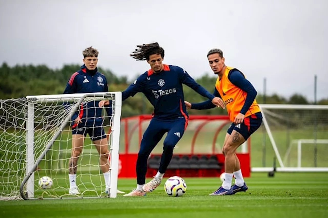 Official: Man Utd Star Joins Foster's Burnley