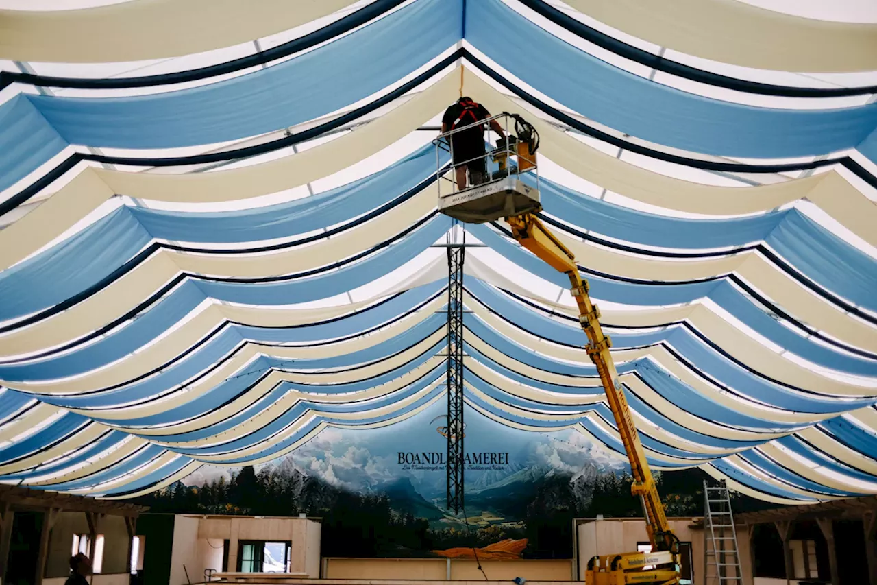 Boandlkramerei auf dem Oktoberfest: So sieht es aktuell im neuen Zelt auf der Oidn Wiesn aus