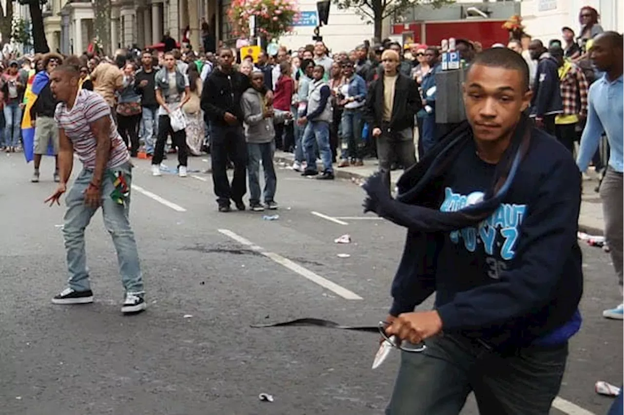 London’s Notting Hill Carnival marked by chaos Eight stabbed, 230