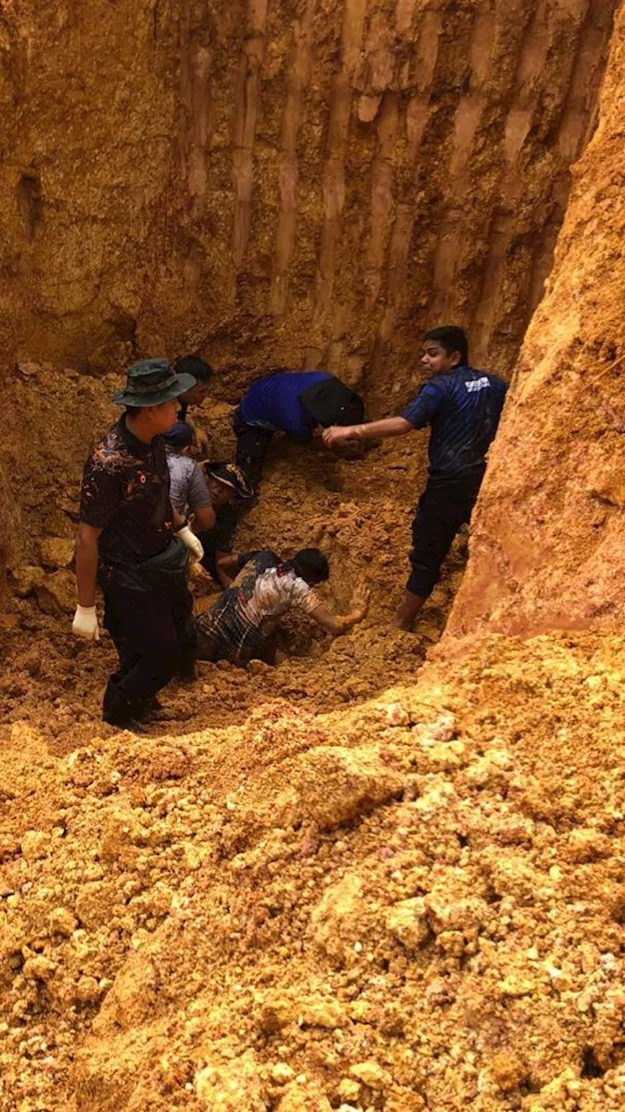 Hujan, struktur tanah tidak kuat punca runtuhan