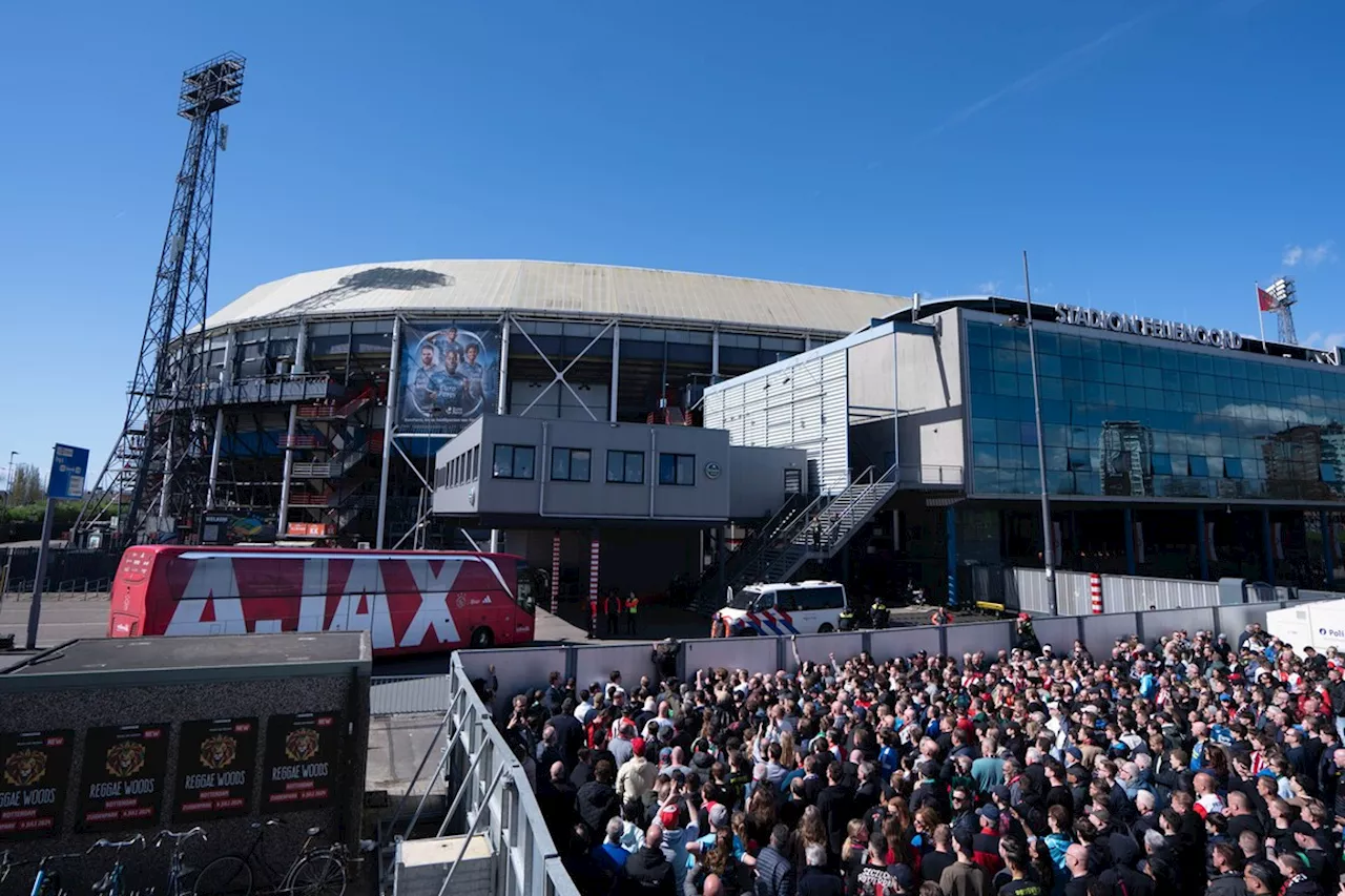 Politiestaking zet streep door Klassieker tussen Feyenoord en Ajax