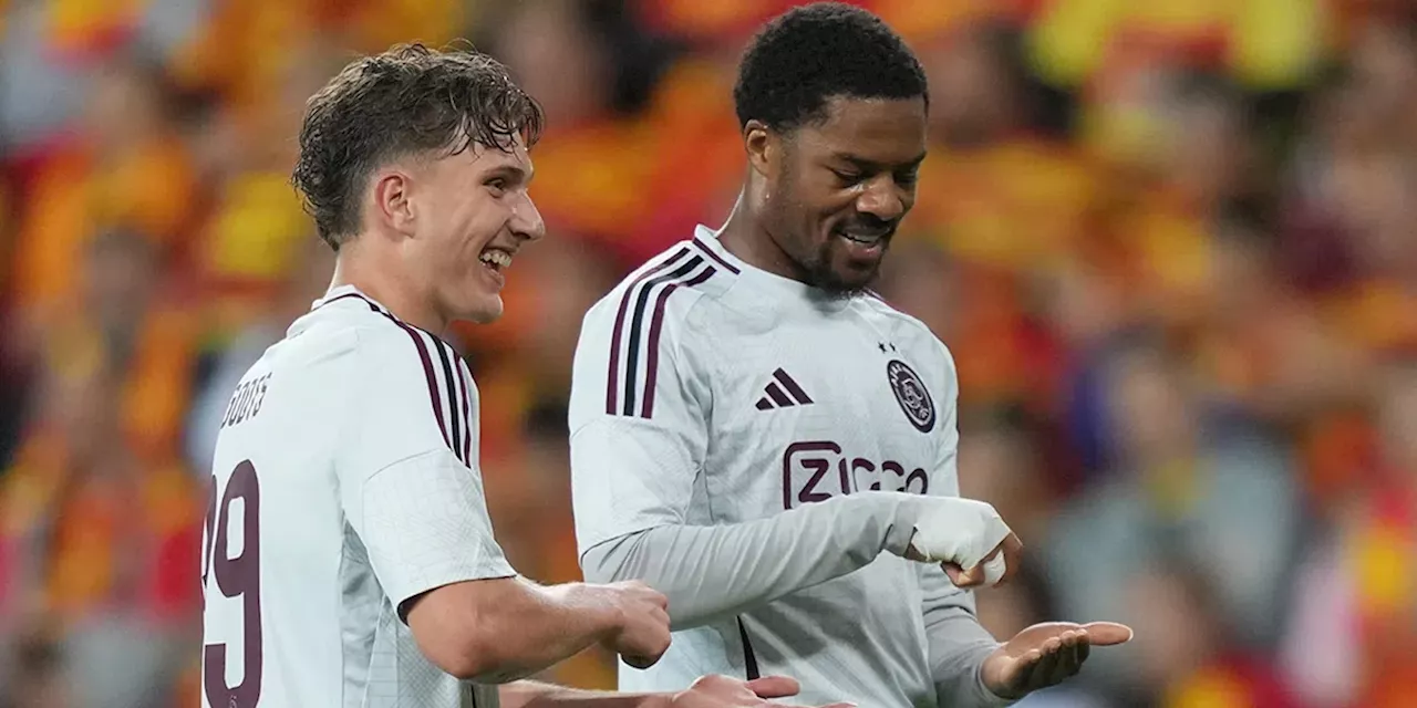 'Ajax meldt zich bij Akpom met duidelijke boodschap na afronden Weghorst-transfer'