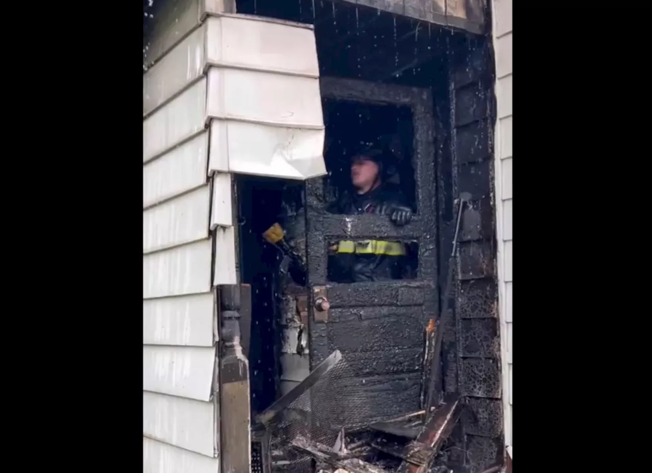 1-year-old dies in Cleveland house fire; grandmother seriously hurt