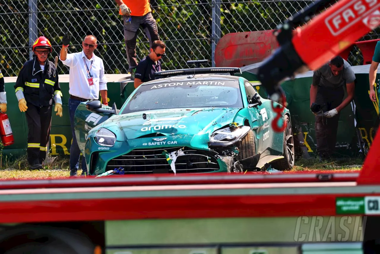 Unusual high-speed crash for F1 Safety Car at Italian Grand Prix