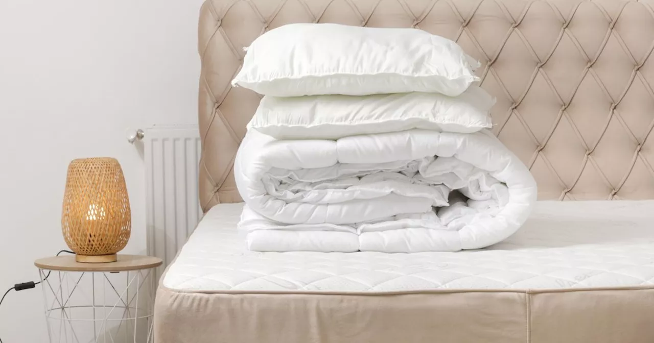 Clean duvet and pillows with 'natural disinfectant' — no washing machine needed