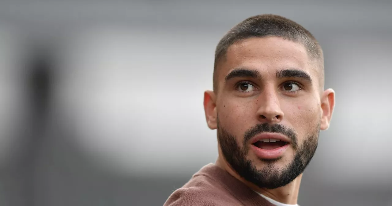 Neal Maupay hits out at Everton as Marseille transfer edges closer