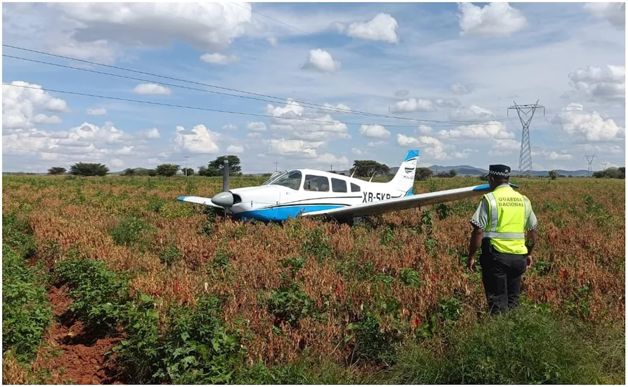 Por falla mecánica, avioneta realiza aterrizaje forzoso en parcelas de cultivo en Zacatecas; no hay lesionados