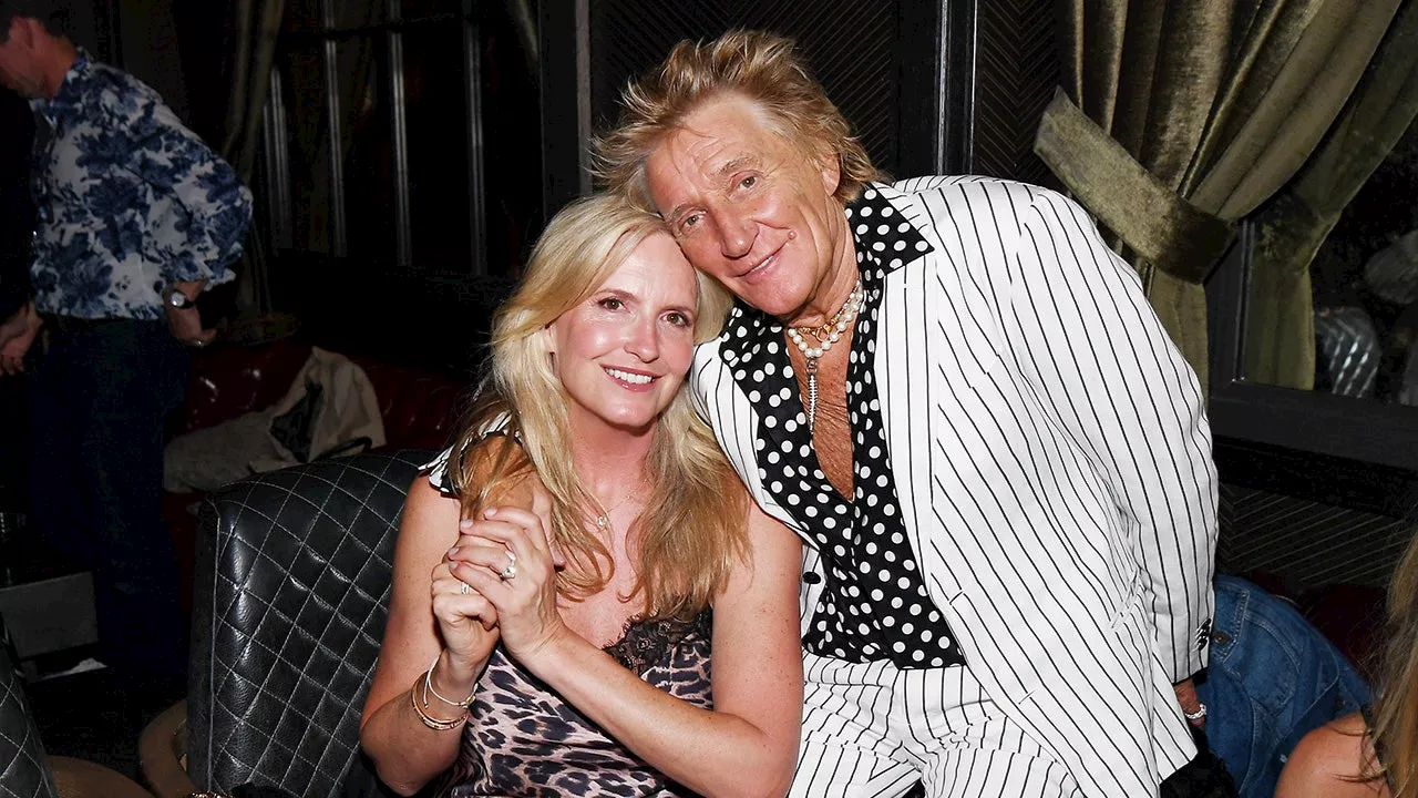 Rod Stewart addresses rumors of 'disharmony' in his marriage