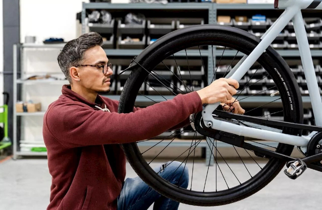 Toujours plus haut : le leader du vélo électrique reconditionné s’invite dans ce nouveau pays francophone