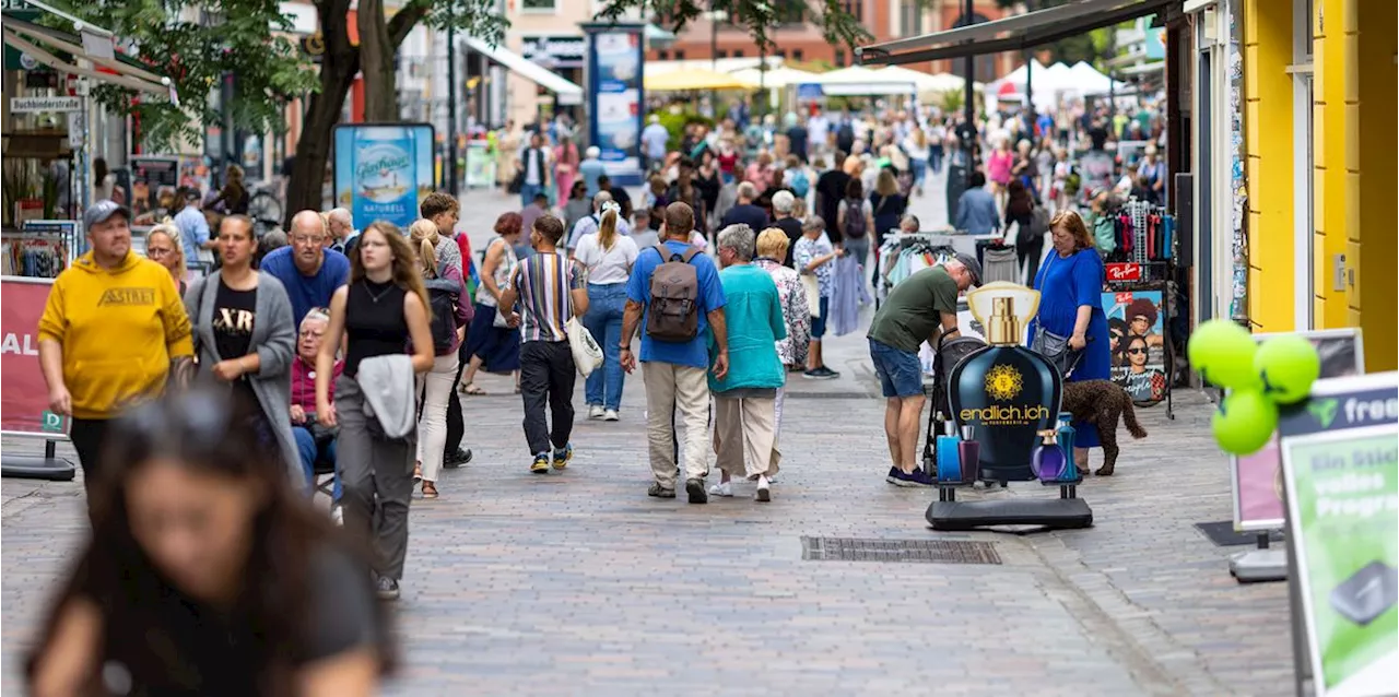 Inflation in Deutschland sinkt erstmals seit 2021 unter Zwei-Prozent-Marke