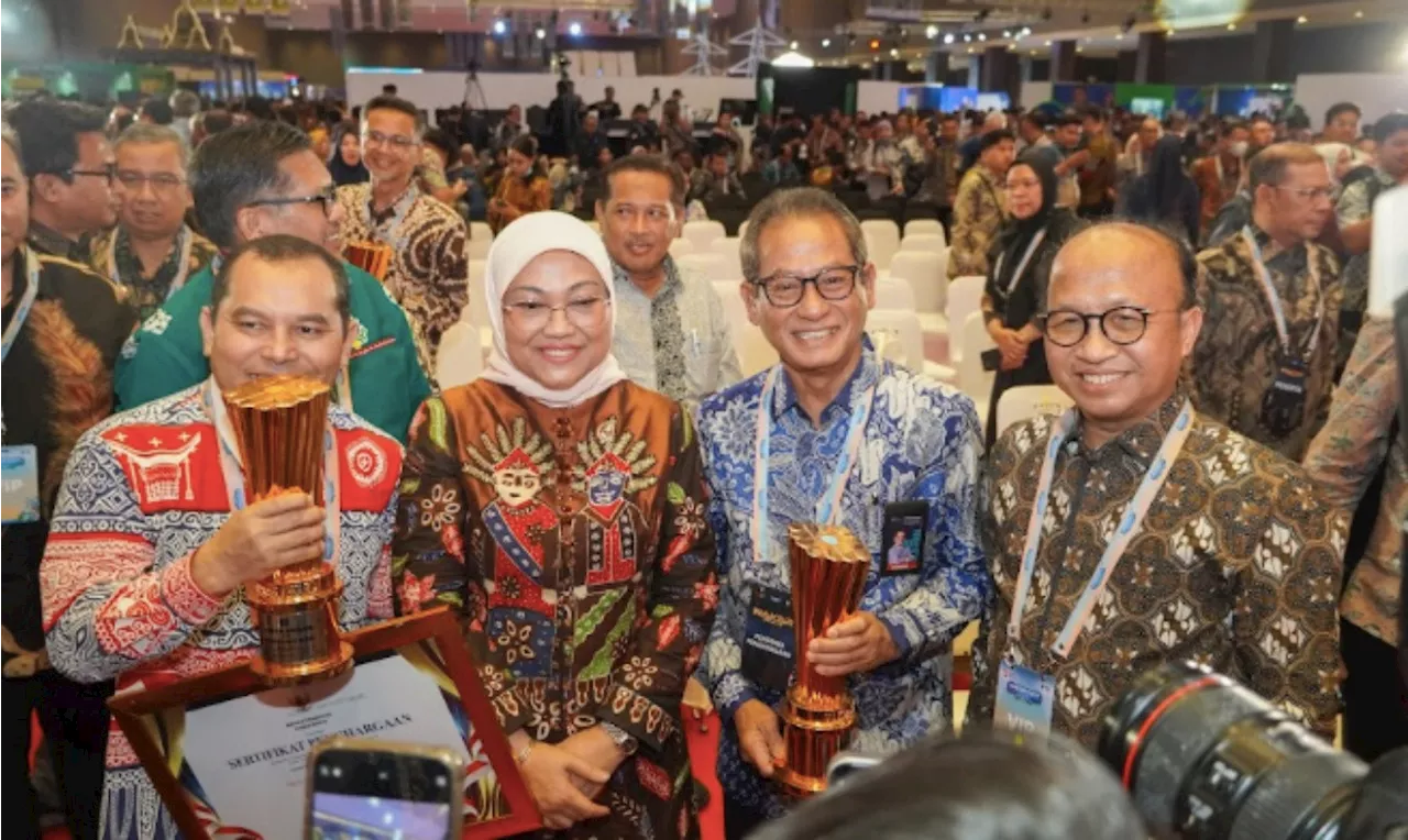 Dapat Predikat Perusahaan Terbaik, Pupuk Kaltim Raih 3 Penghargaan Naker Award 2024