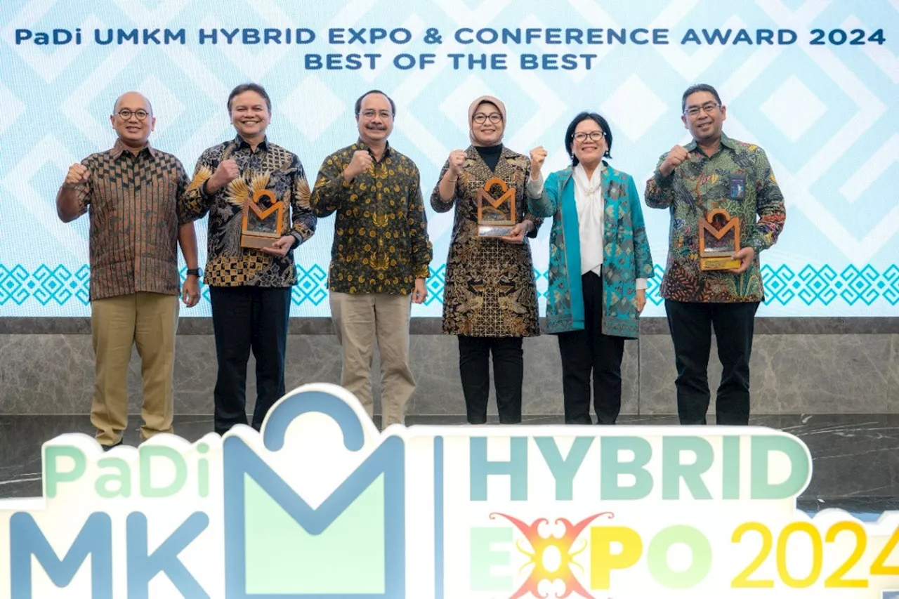 Optimalkan Produk UMKM Nasional, SIG Raih 5 Penghargaan PaDi Expo & Conference Award 2024