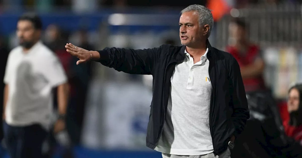 Jose Mourinho verdict on Erik ten Hag's Man Utd signing clear as 'talks held'