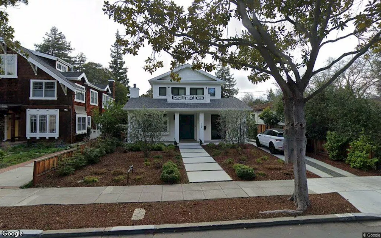 Six-bedroom home in Palo Alto sells for $8.1 million