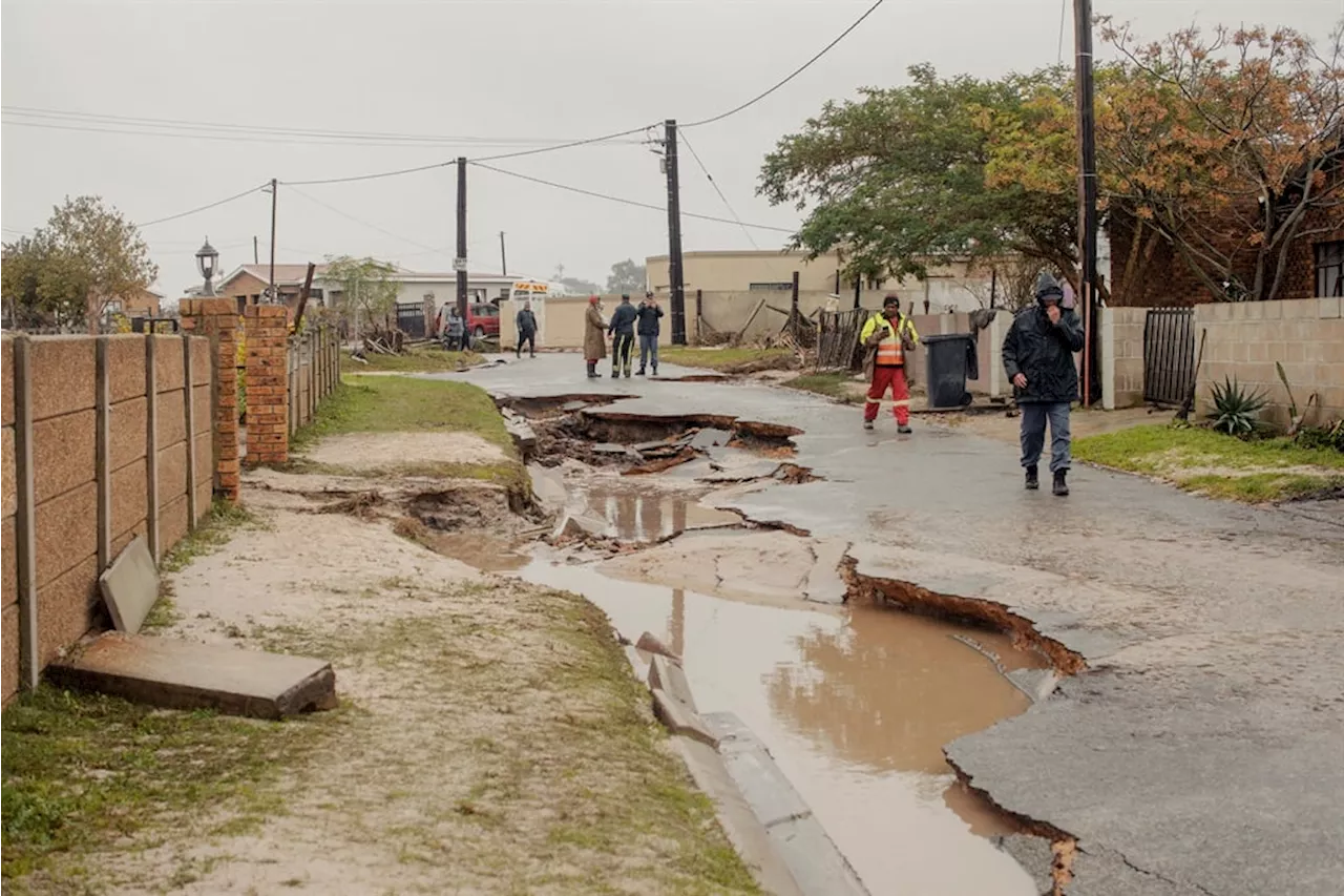 Agriculture, Land Reform and Rural Development to pay for damage from burst Western Cape dams