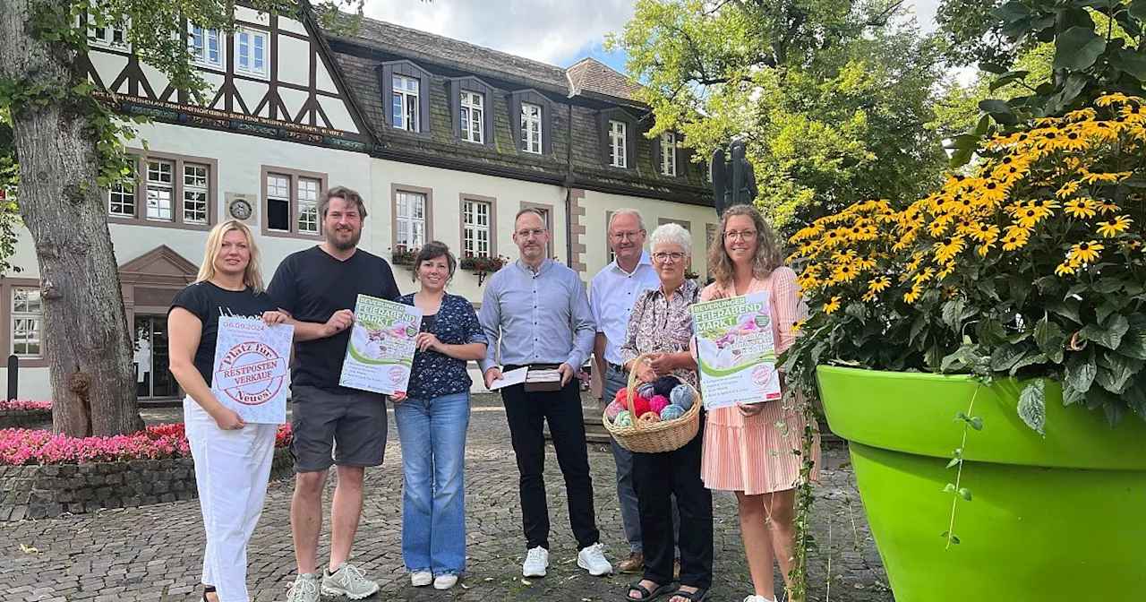 Feierabendmarkt auf dem Rathausplatz in Beverungen