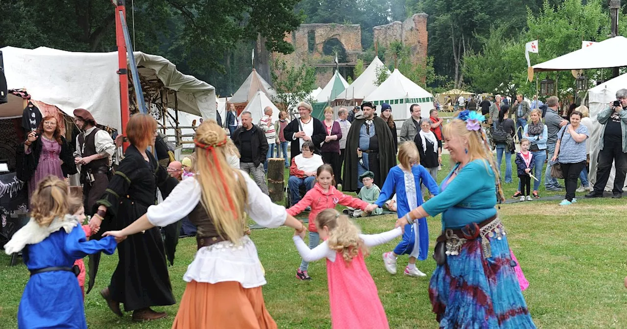 Mittelalterliches Spektakel im Burg-Schatten in Rahden