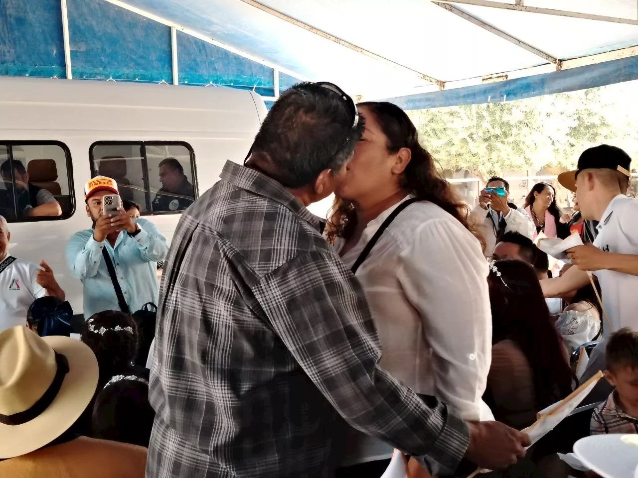 “Es la culminación de nuestro amor”: parejas contraen matrimonio en el Miércoles Ciudadano de Irapuato