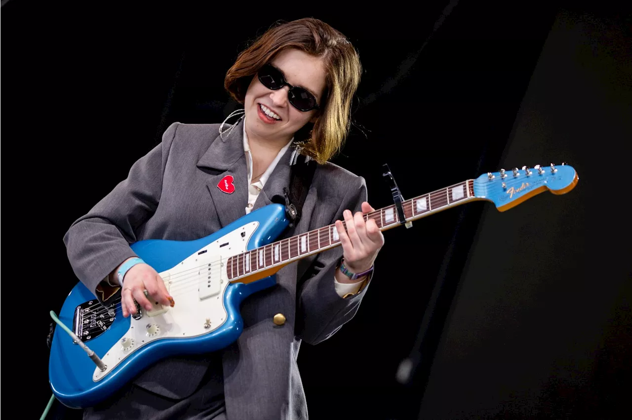 Watch Snail Mail Celebrate Oasis Reunion With ‘Supersonic’ Cover