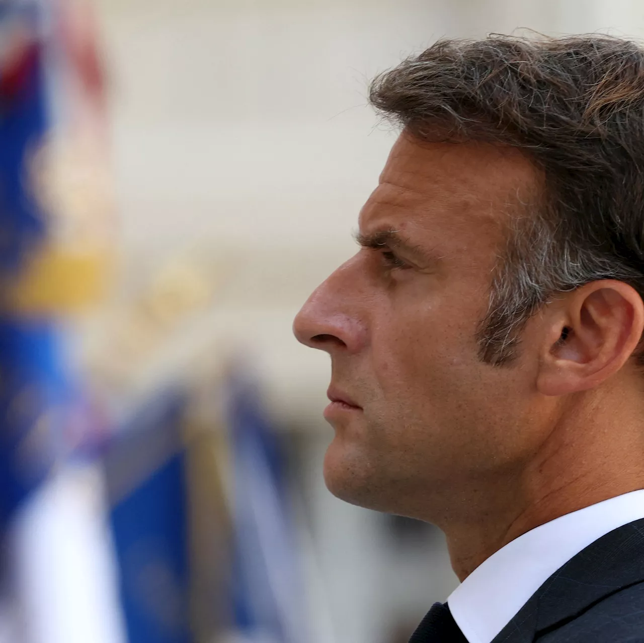 Nouveau Premier ministre : 'Que Macron retourne à Brégançon pour se ressourcer', lance Étienne Gernelle