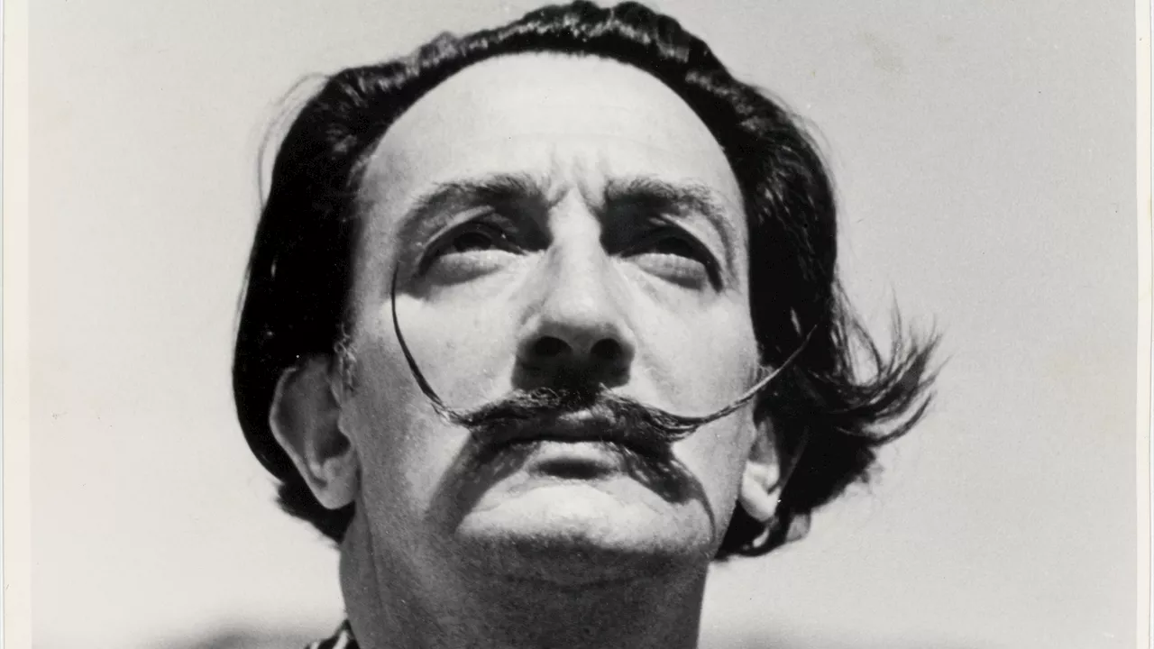 Hallan una colección de litografías de Dalí olvidada durante 50 años en un garaje de Londres