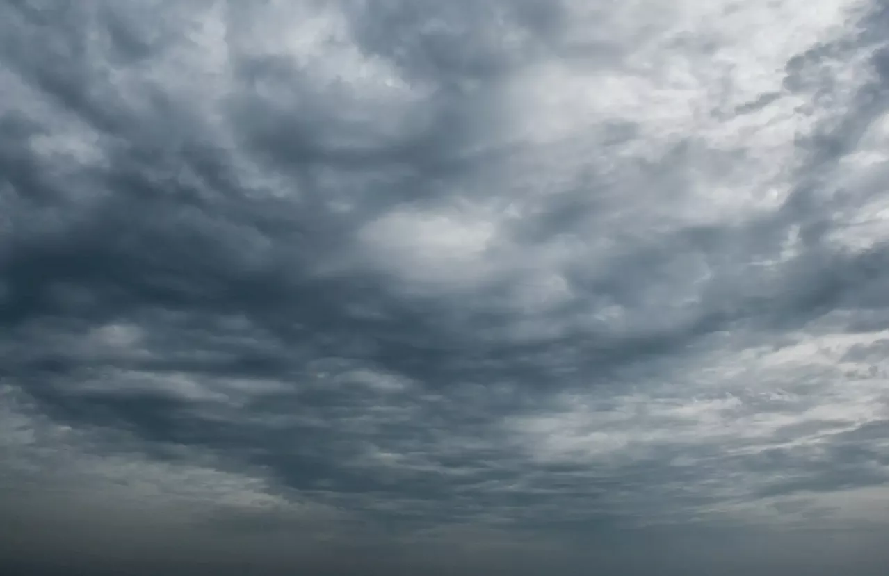 Céu nublado, aguaceiros, trovoada e vento: vão ser assim os últimos dias de agosto