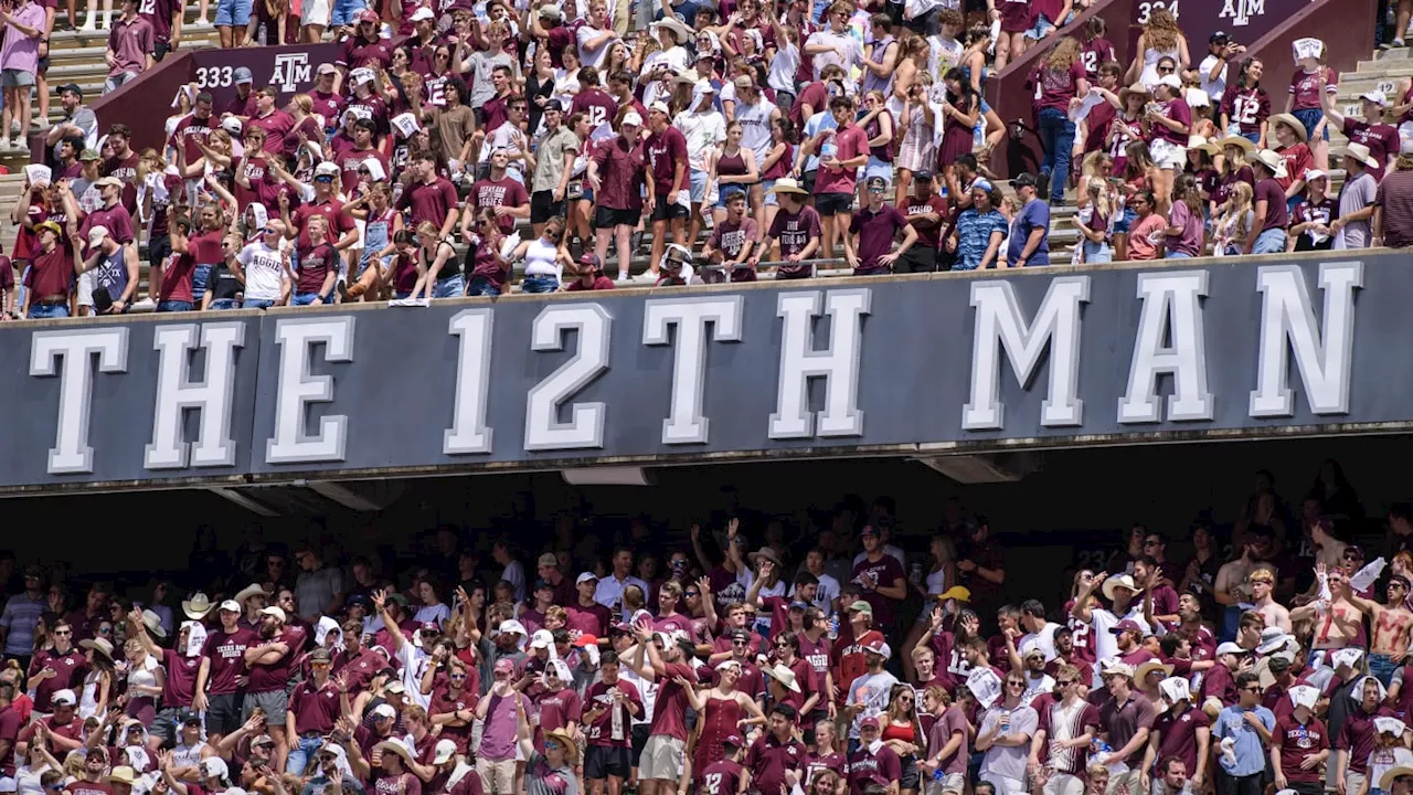 Former Notre Dame quarterback discusses difficulty of playing at Kyle Field