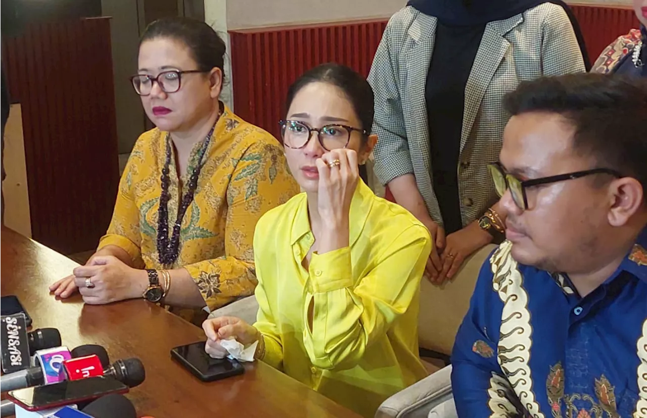 Bunga Zainal Menangis, Tabungan Pendidikan Anaknya Habis akibat Investasi Bodong