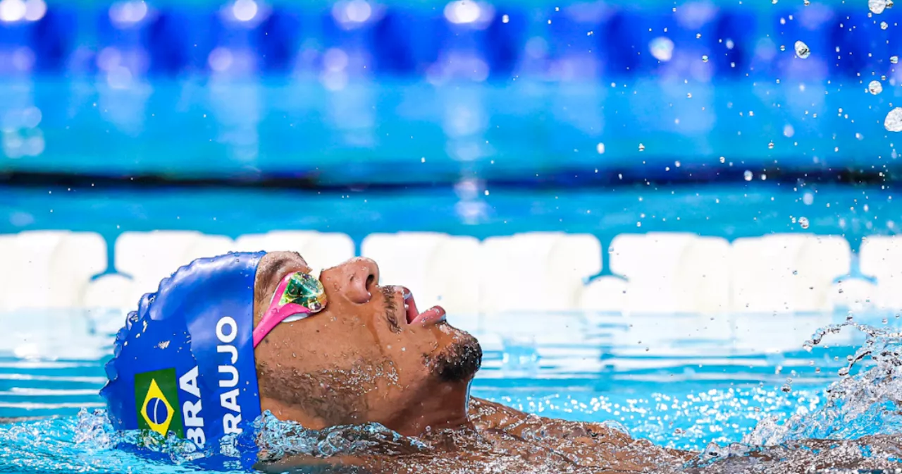 Gabrielzinho conquista o primeiro ouro do Brasil na Paralimpíada