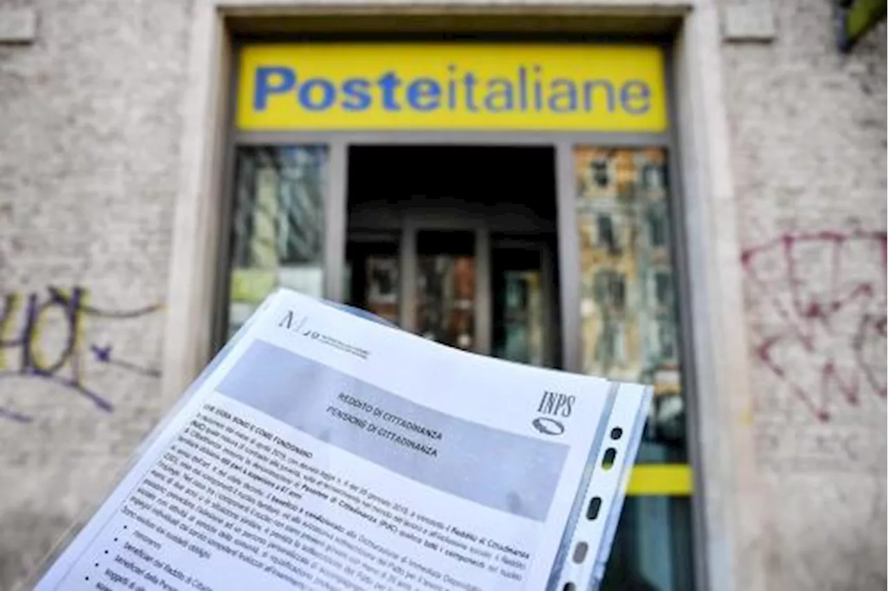 Poste italiane condannate a risarcire i clienti: non li hanno informati sui buoni in scadenza