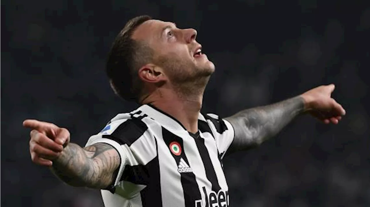 Bernardeschi: 'Scudetto, la Juve lotterà fino alla fine. Sancho? Se arrivasse sarebbe il top'