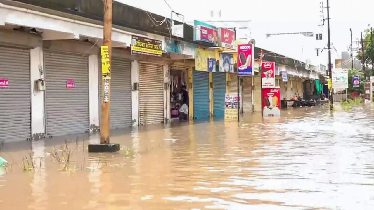 Rains Claim 26 Lives In Gujarat; 17800 Evacuated