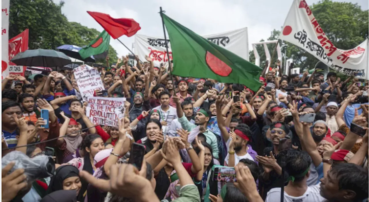 Bangladesh students call for nationwide civil disobedience