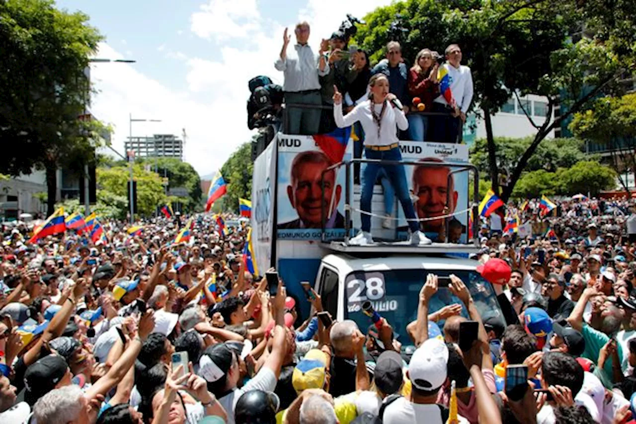 Tusentals i nya gatuprotester i Venezuela