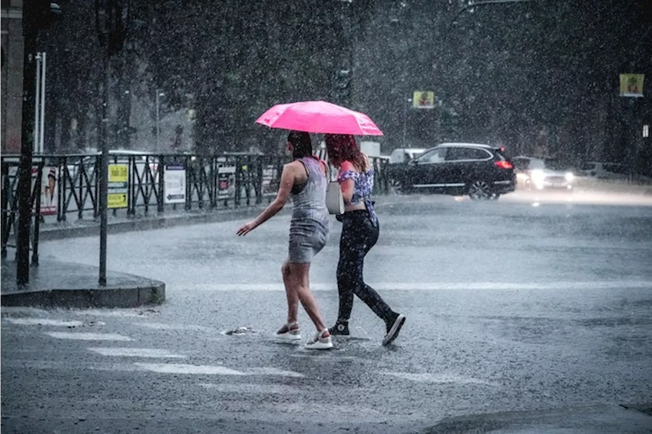 Temporali sparsi da nord a sud, poi caldo fin oltre Ferragosto