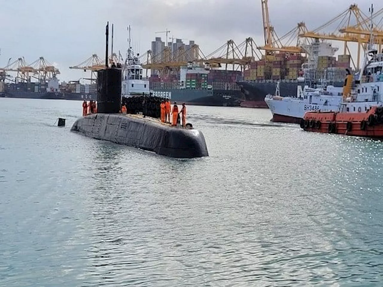 INS Shalki: पनडुब्बी आईएनएस शाल्की कोलंबो पहुंची, श्रीलंका नौसेना को परिचालन के बारे में दी जाएगी जानकारी