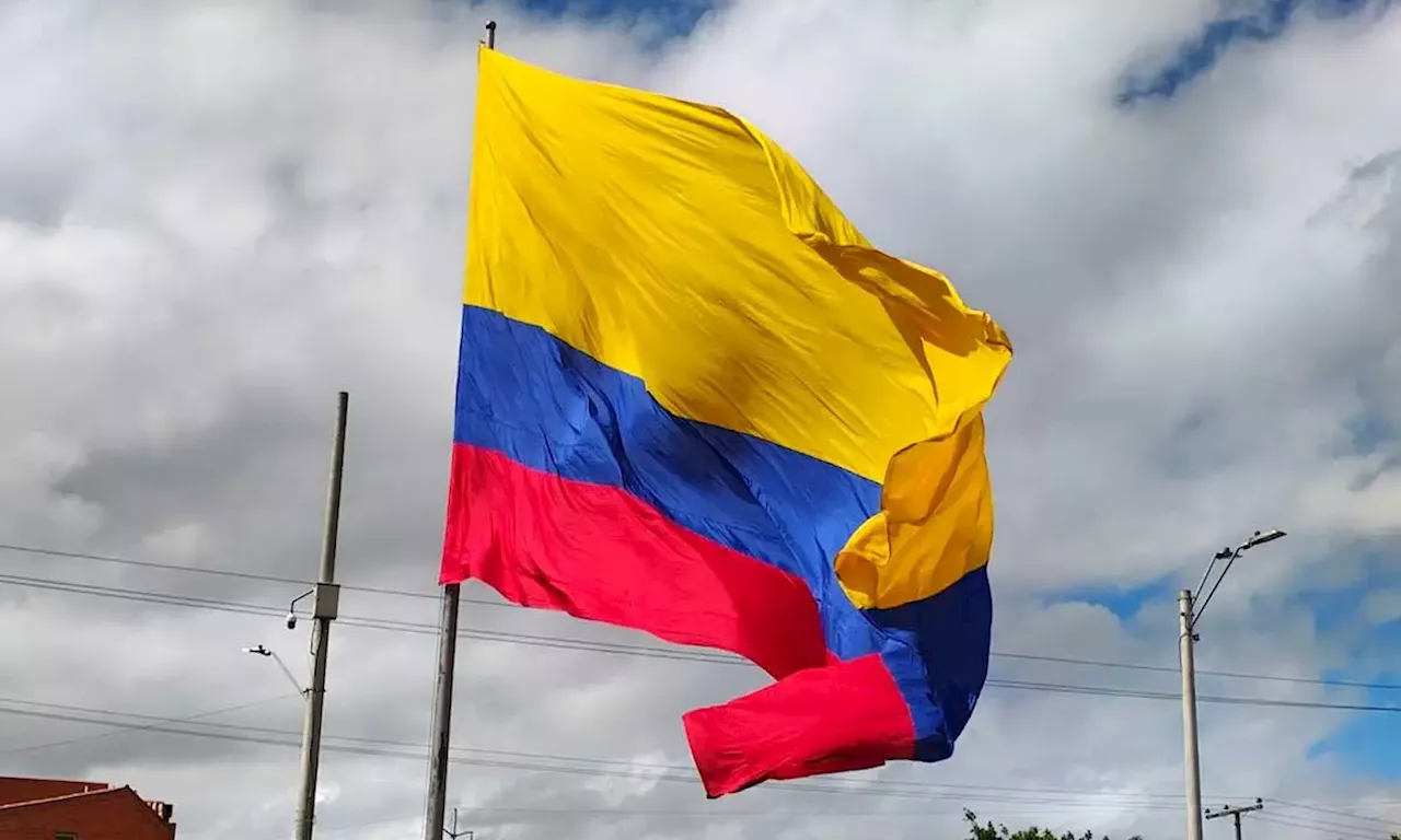 Así va Colombia en el Gobierno Petro: análisis de la encuesta Invamer