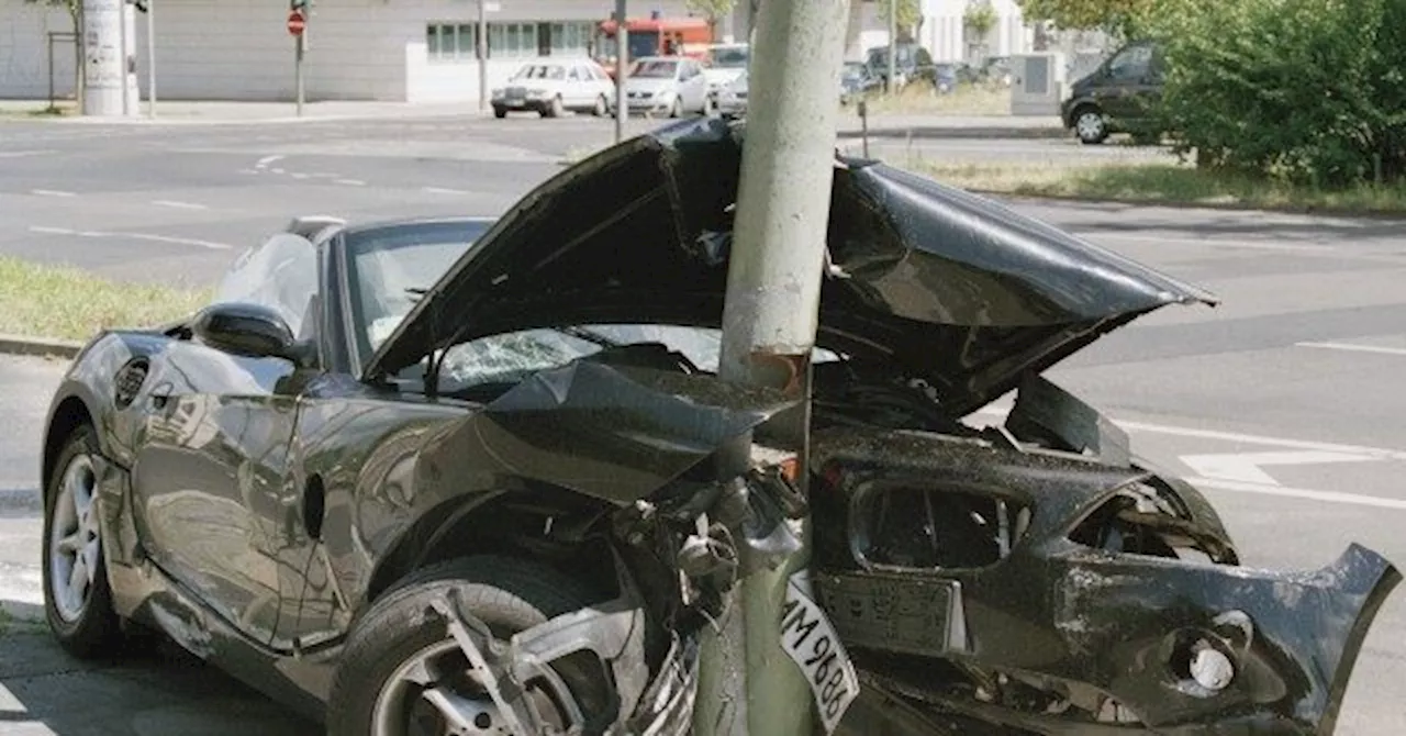 WATCH: High-Speed Los Angeles Police Chase Ends in Koreatown Crash