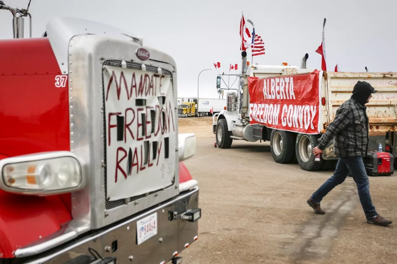 Jury finds protesters not guilty of conspiring to kill Mounties at Coutts blockade