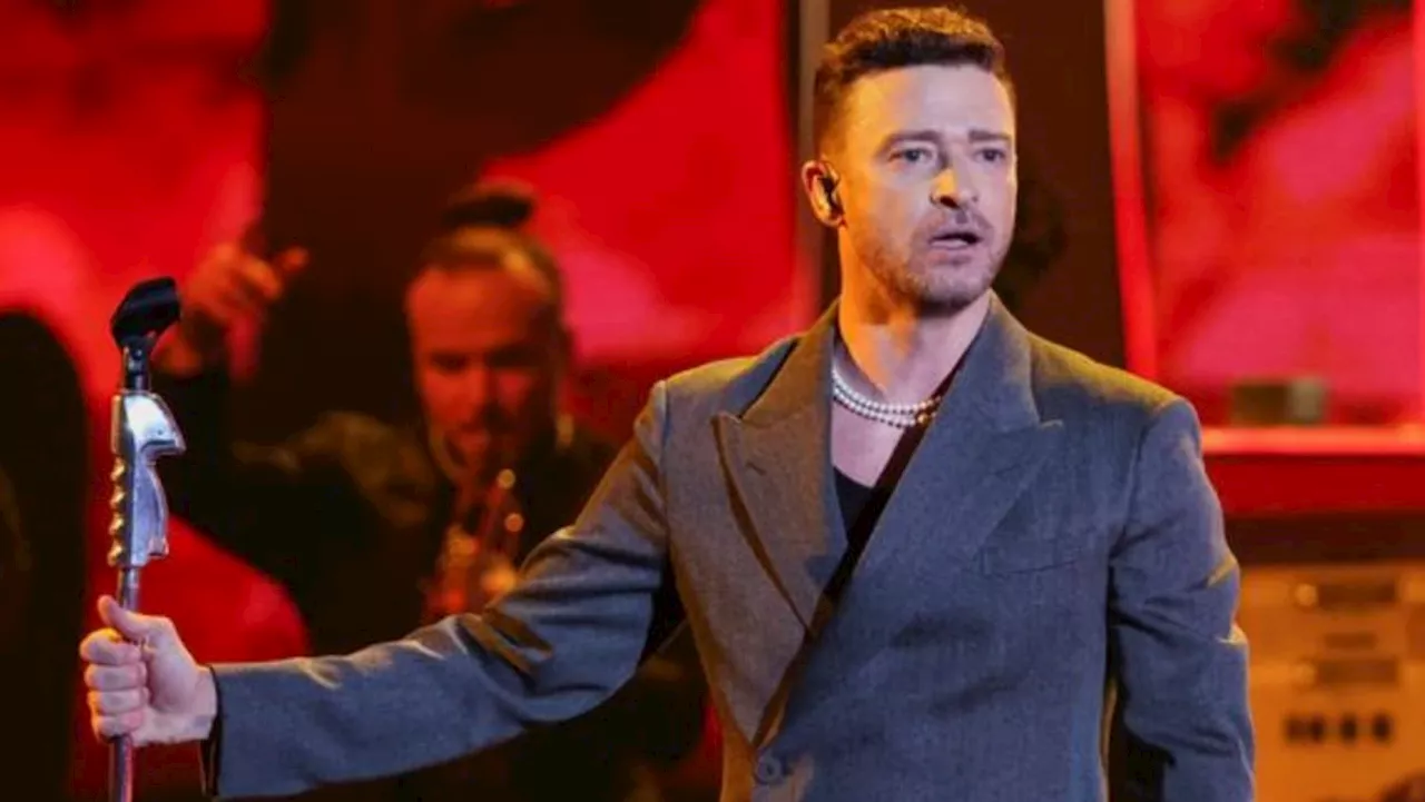 Justin Timberlake's driver's licence suspended, pleads not guilty