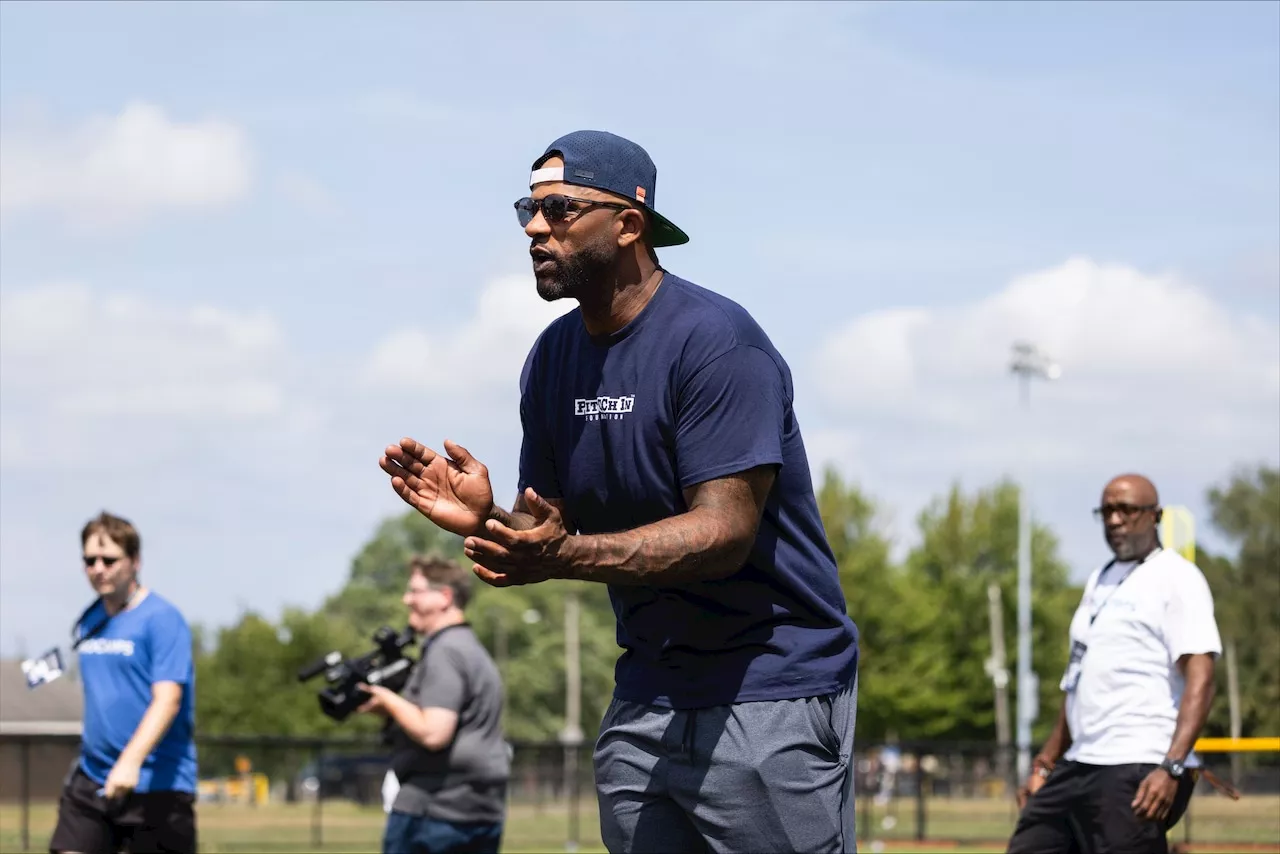 CC Sabathia humbled by Guardians Hall of Fame honor, gives credit to Carl Willis for success