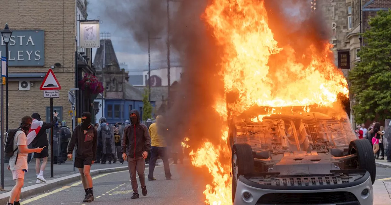 Sunderland riots see officers in hospital amidst fears of more far-right trouble