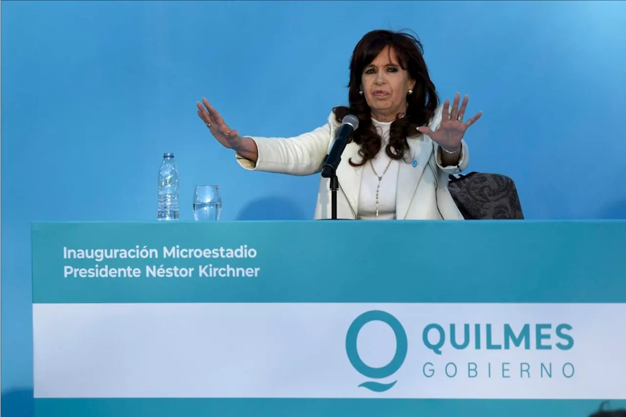 Cristina Fernández de Kirchner pide 'por el propio legado de Chávez que se publiquen las actas' electorales