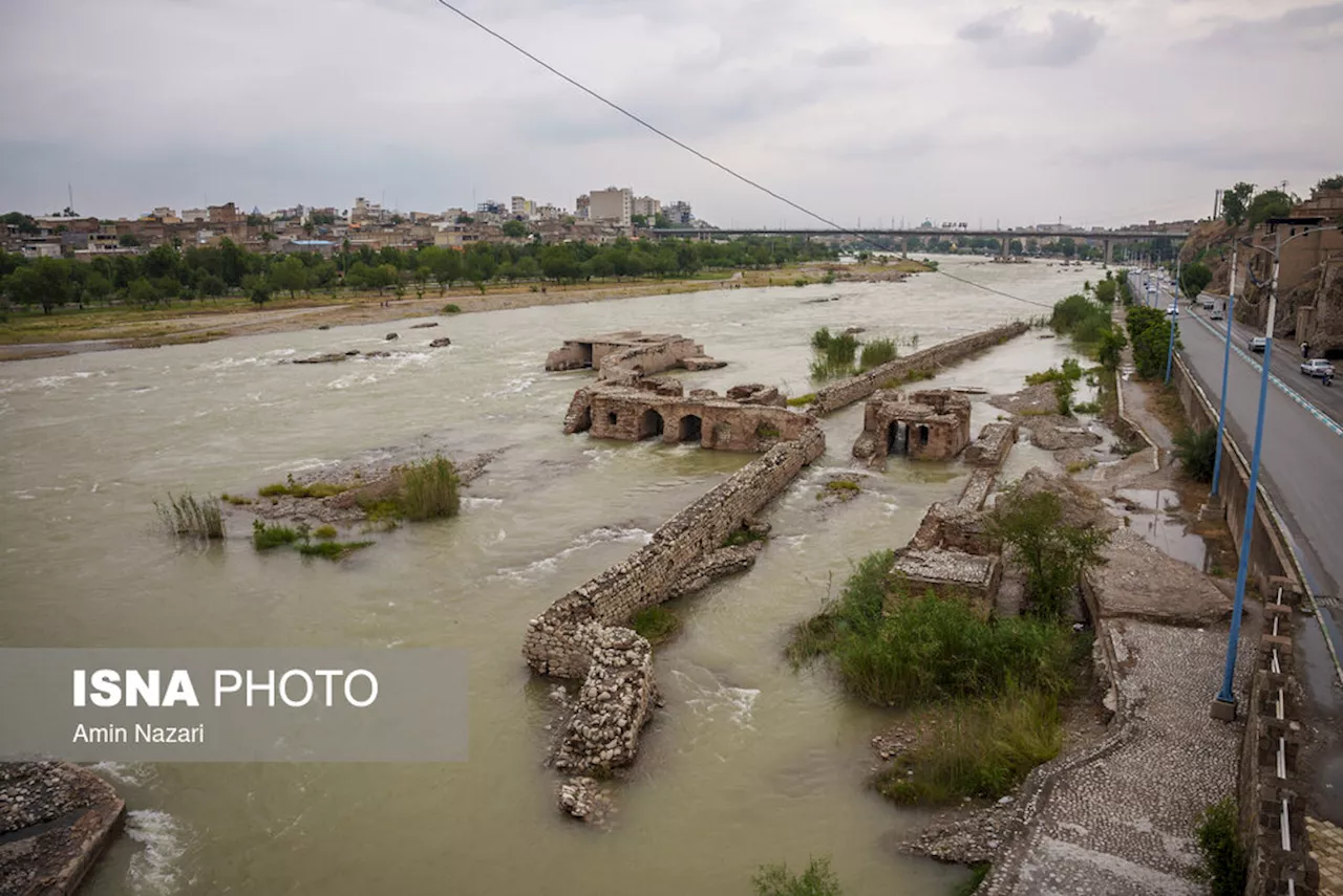 مسیر رودخانه ابهررود پاکسازی می‌شود