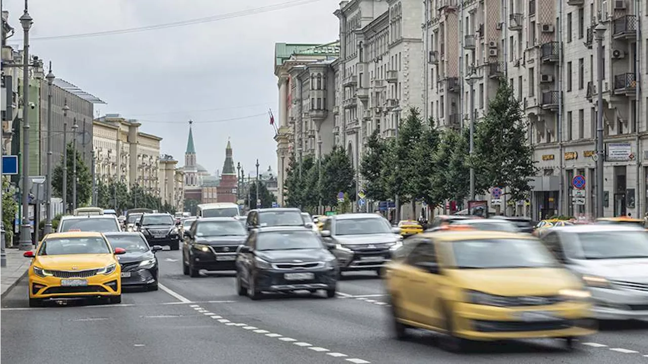 Синоптики спрогнозировали облачную погоду и до +24 градусов в Москве 3 августа