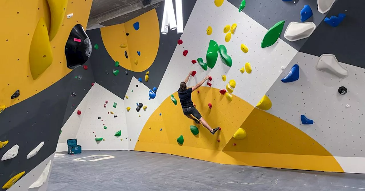 Bouldern in NÖ: Probleme, die mit Kraft und Chalk gelöst werden