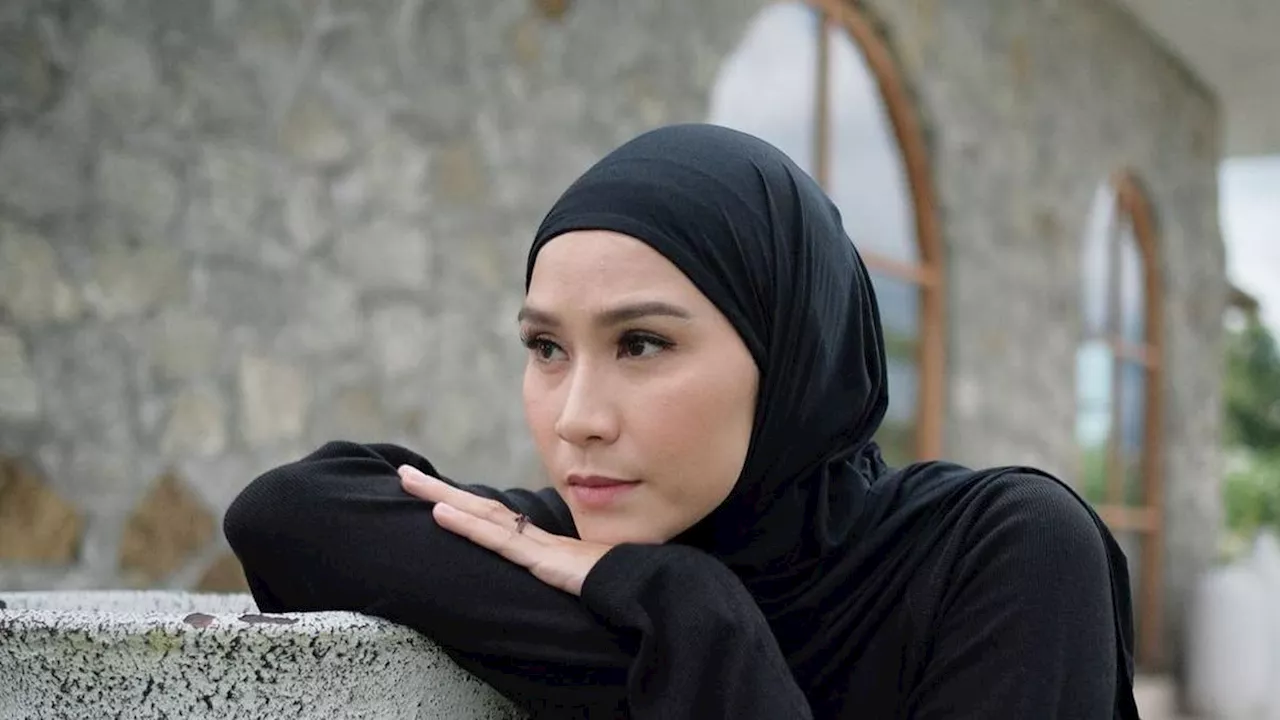 Zaskia Adya Mecca Minta Maaf Usai Dirujak Netizen Gegara Ajari Anak Naik Sepeda Motor Tanpa Helm